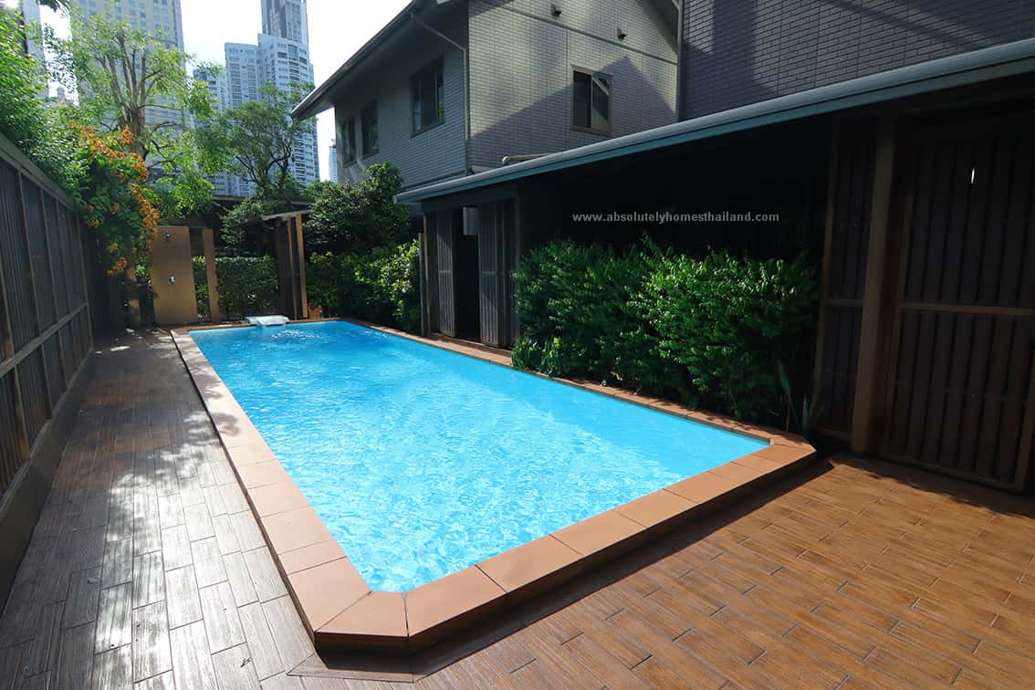 House, Sukhumvit-Phrompong, 4BR, 4Baths, 300 sqm.