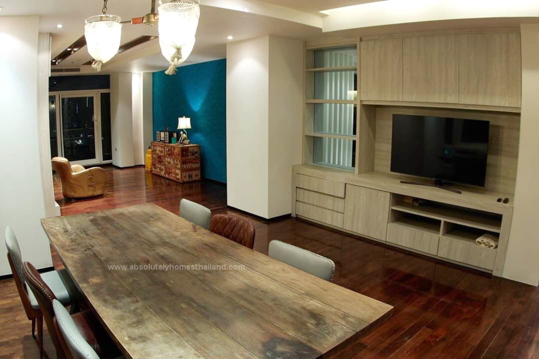 Height Thonglor, Sukhumvit 55, 3BR+1, 4Baths, 277Sqm.
